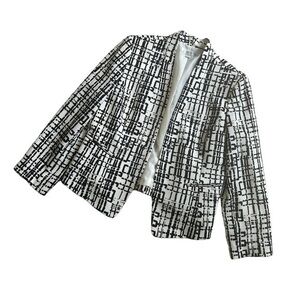 Tahari Monochrome Graphic Blazer